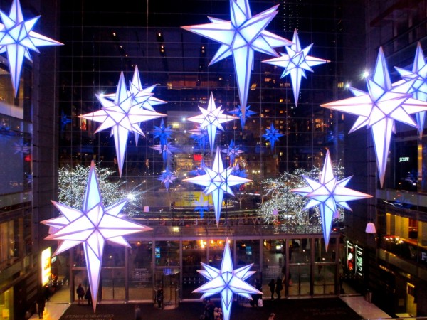 NYC's 2012 Holiday Decorations - Walks of New York